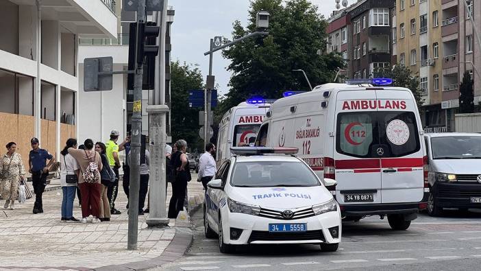Zeytinburnu'nda tramvay kamyonla çarpıştı: Yaralılar var