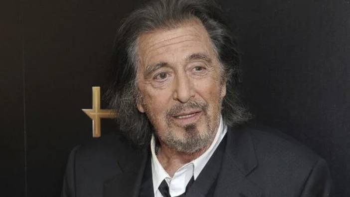 Al Pacino dördüncü kez baba oldu!