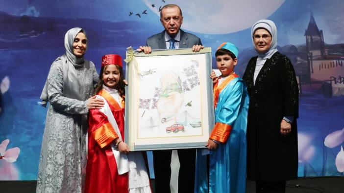 Cumhurbaşkanı Erdoğan, torununun mezuniyet törenine katıldı