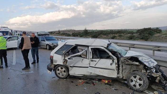 Afyonkarahisar'da zincirleme kaza: 7 kişi yaralandı