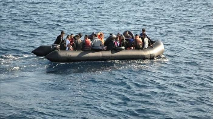 Yunanistan'ın ittiği 65 göçmen kurtarıldı