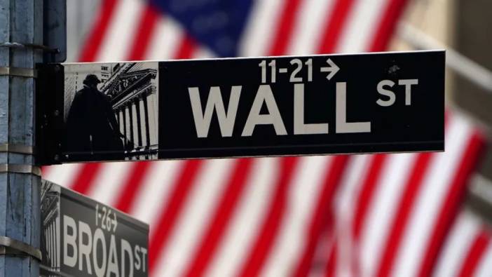 Teknoloji çılgınlığı sürüyor: Dow Jones hisseleri 300 puan zıpladı