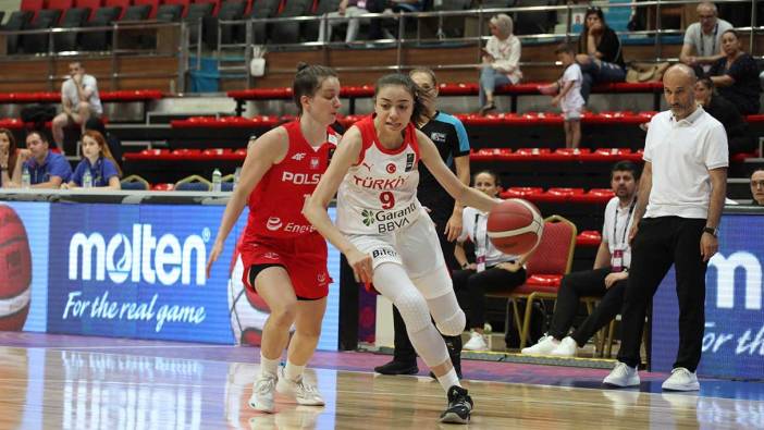 U18 Kız Basketbol Milli Takımı, Avrupa Şampiyonası'na galibiyetle başladı