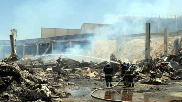 Vali açıkladı: Gaziantep'teki fabrika yangınında zarar 35 milyon dolar!