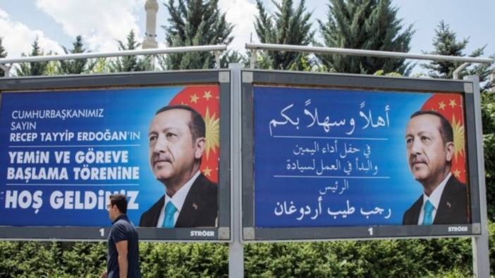 Erdoğan afişine bıyık çizdiği için tutuklanan liseli tahliye edildi