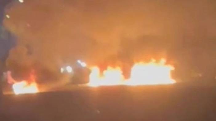 Şanlıurfa'da akaryakıt yüklü tanker alev alev yandı