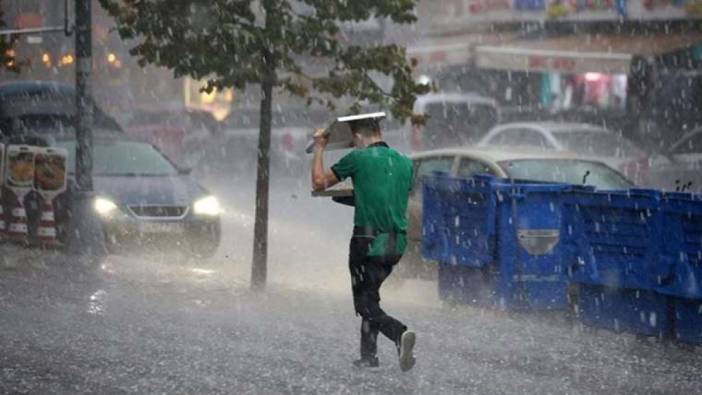 AKOM'dan İstanbul'a kuvvetli yağış uyarısı