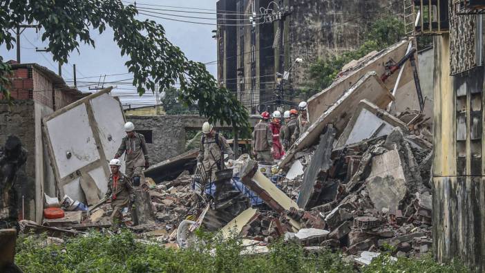 Brezilya'da apartman çöktü: 14 kişi hayatını kaybetti