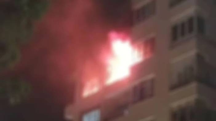 Antalya’da apartman dairesinde yangın çıktı! 1 kişi hayatını kaybetti!