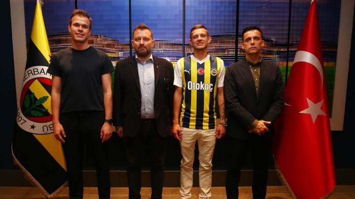 Fenerbahçe’de yeni bir transfer! 4 yıllık sözleşme imzaladı