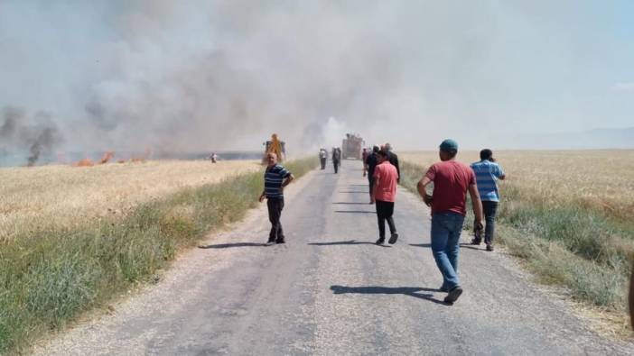Kırşehir'de yangını söndürmek isterken canından oldu