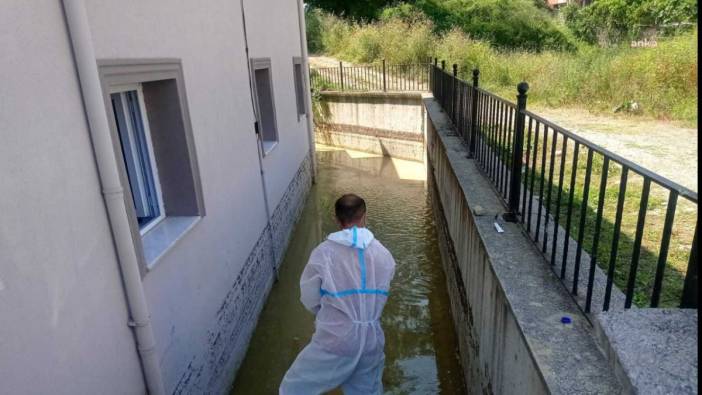 Ankara Büyükşehir Belediyesi sel bölgesinde ilaçlama çalışması başlattı