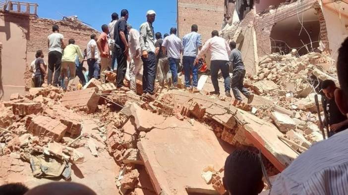 Mısır’da 8 katlı bina çöktü: 3 ölü, 13 yaralı
