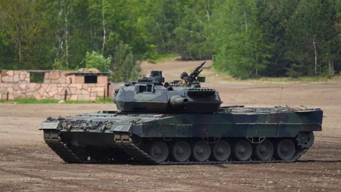 İspanya, Ukrayna'ya haftaya 4 Leopard tankı göndereceğini açıkladı