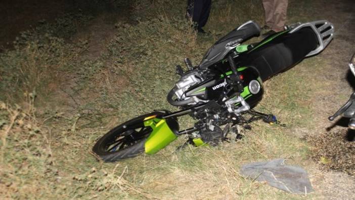 Edirne’de motosiklet sürücüsü karanlıkta yürüyen yayaya çarptı!