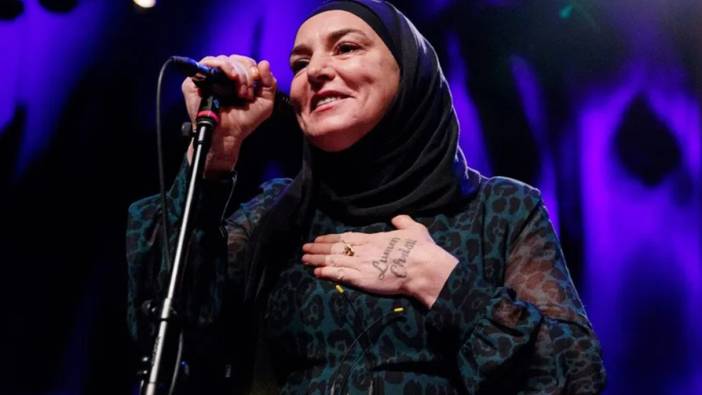 Müslüman olup adını değiştirmişti: İrlandalı efsane şarkıcı 56 yaşında hayatını kaybetti