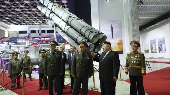 Kuzey Kore’nin lideri Kim Jong-un, Ruslara yeni silahlarını tanıttı