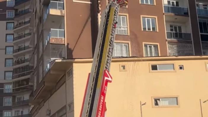 13 katlı binanın 5’inci katında çıkan yangın korkuttu