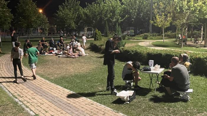Malatya’da deprem sonrası vatandaşlar parklara akın etti