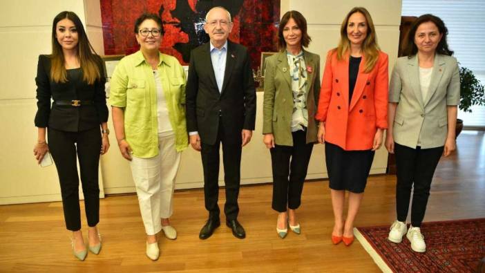 Kılıçdaroğlu KADER yöneticileriyle bir araya geldi: Kadınları adaylık için teşvik edin