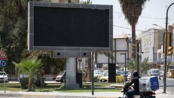Bağdat reklam panoları porno gösterimi sonrası kapatıldı