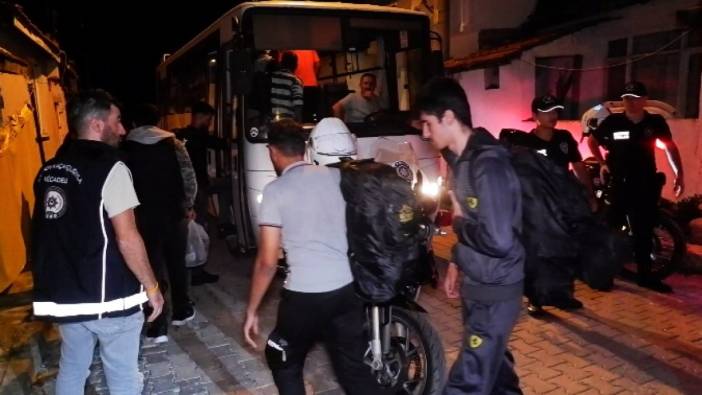 Edirne kaçak göçmen operasyonunda 111 göçmen yakalandı