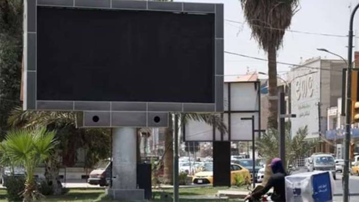 Bağdat'ta reklam panosunda cinsel içerikli film oynatıldı, ülke karıştı