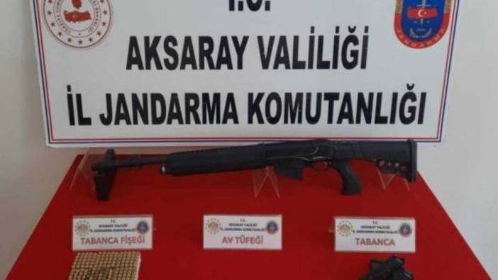 Aksaray'da kaçak silah operasyonu: 2 gözaltı