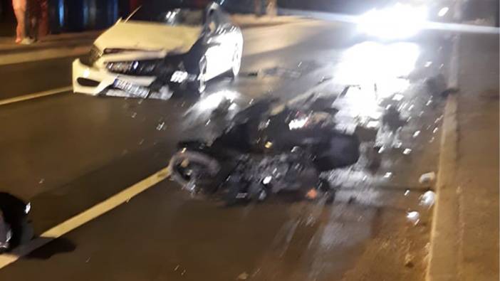 İzmir’de otomobil motosikletle çarpıştı: 1 ölü