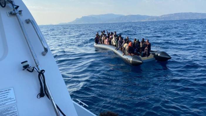 İzmir açıklarında 37 düzensiz göçmen yakalandı
