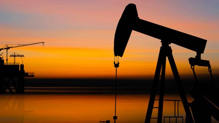 ABD'nin Ticari Ham petrol stokları geçen hafta 4 milyon varil arttı