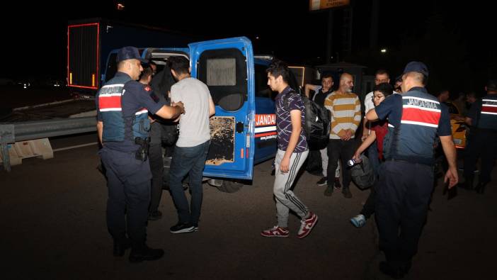 Denetimlerde 322 düzensiz göçmen yakalandı