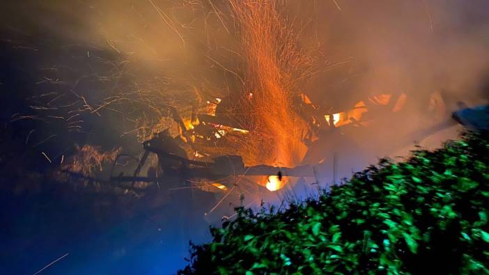 Rize'de korkutan yangın: Bir ev kullanılamaz hale geldi