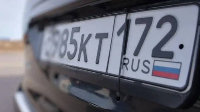 Polonya, Rusya plakalı araçların ülkeye girişini yasaklıyor