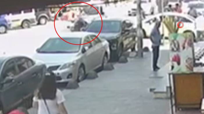 Arnavutköy’de motokurye ile hafif ticari araç kazaya karıştı: 1 yaralı