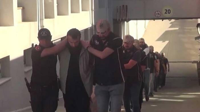 Adana’da DEAŞ’e yönelik operasyonda 17 terör örgütü mensubu yakalandı