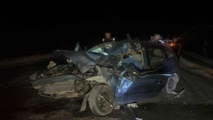 Nevşehir’de otomobil ile kamyon çarpıştı! Ölü ve yaralı var