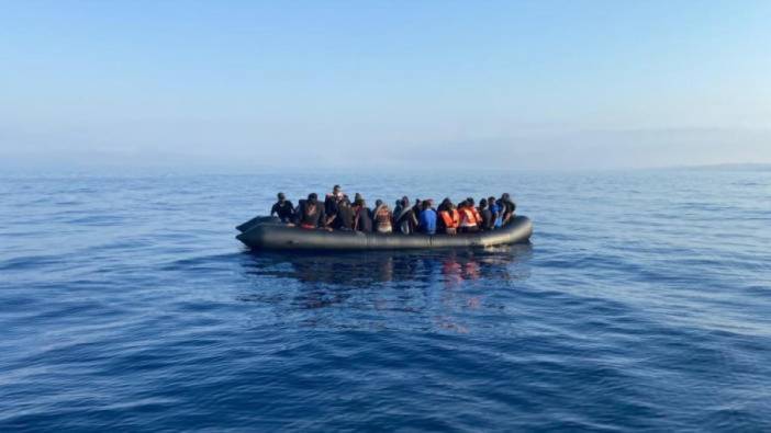 Yunanistan, 105 düzensiz göçmeni Türk kar sularına itti
