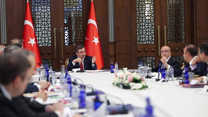 Ekonomi Koordinasyon Kurulu toplantısı, Cevdet Yılmaz başkanlığında başladı