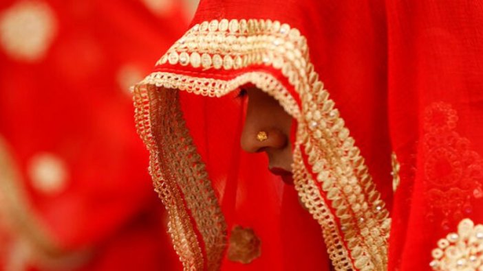 Hindistan'da kast dışı evlenen kadını kuzeni öldürdü