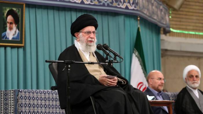 İran dini lideri Hamaney: "Bu felaketi başınıza siz getirdiniz"