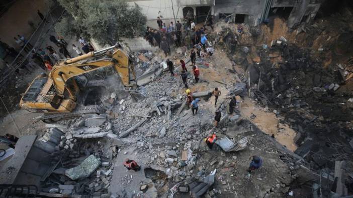 Gazze'deki saldırılarda ölenlerin sayısı 1537'ye yükseldi