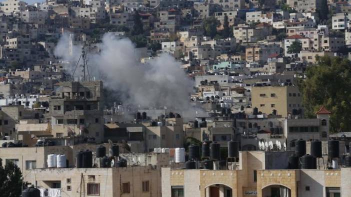 İsrail ordusu Batı Şeria'nın birçok kentine baskın düzenledi