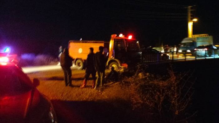 Antalya’da itfaiye aracı ile otomobil çarpıştı: 2 yaralı
