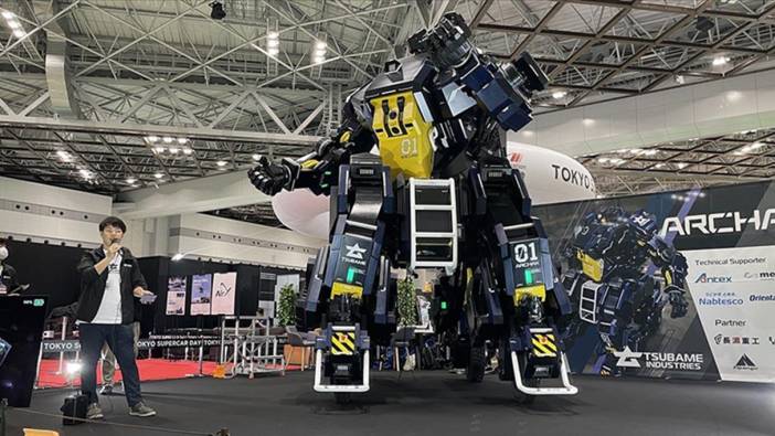 Japonya'da üretilen ARCHAX robotunun uzayda ve afetlerde kullanımı hedefleniyor