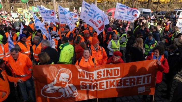 Almanya’da kamu çalışanları grev başlatacak