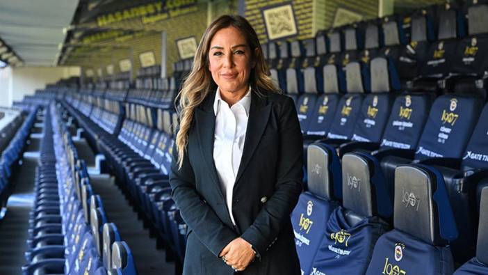 Fenerbahçe Opet Kadın Voleybol Takımı'nda hedef 3 kupayı da kazanmak