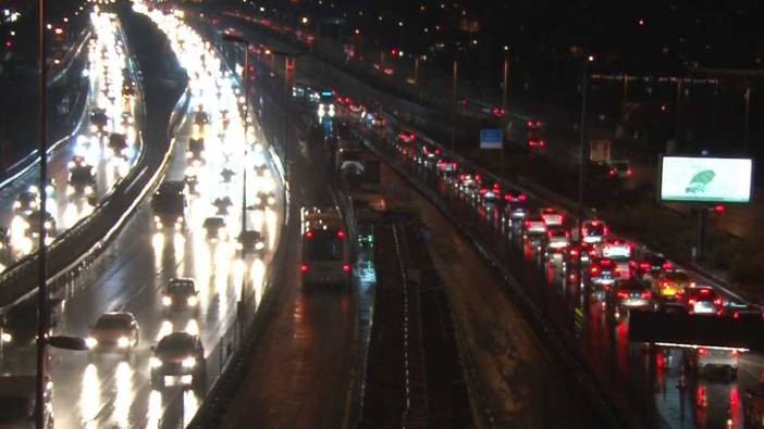 İstanbul’da sağanak yağış!