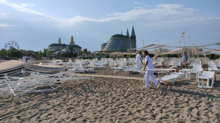 Antalya Lara Plajı'nda hortum paniği