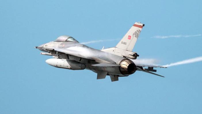 Romanya'da Ukraynalı pilotlar için F-16 eğitim merkezi açıldı